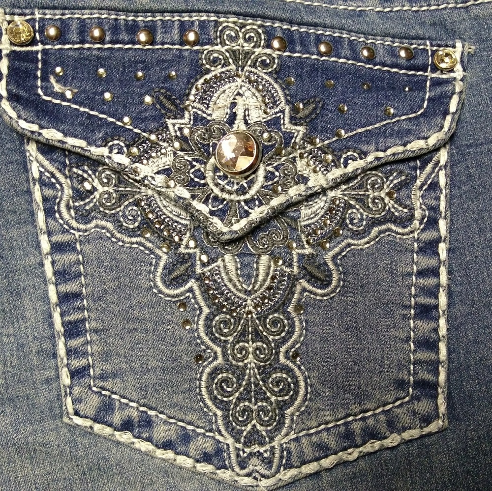 New Earl Jeans Bling Embellishments Plus Size 22W